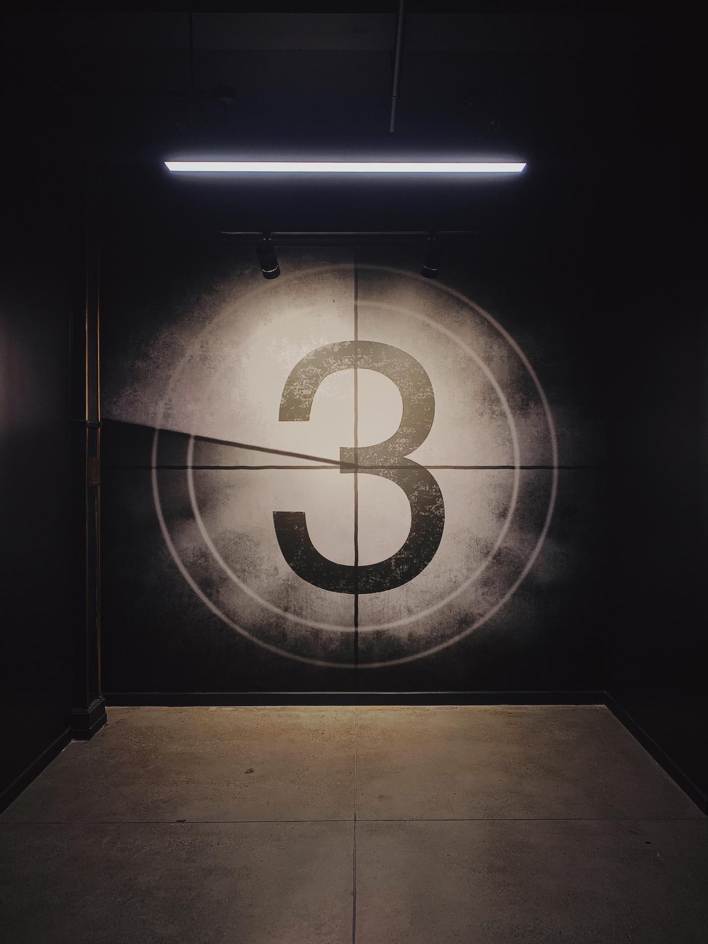 Vires acquirit eundo